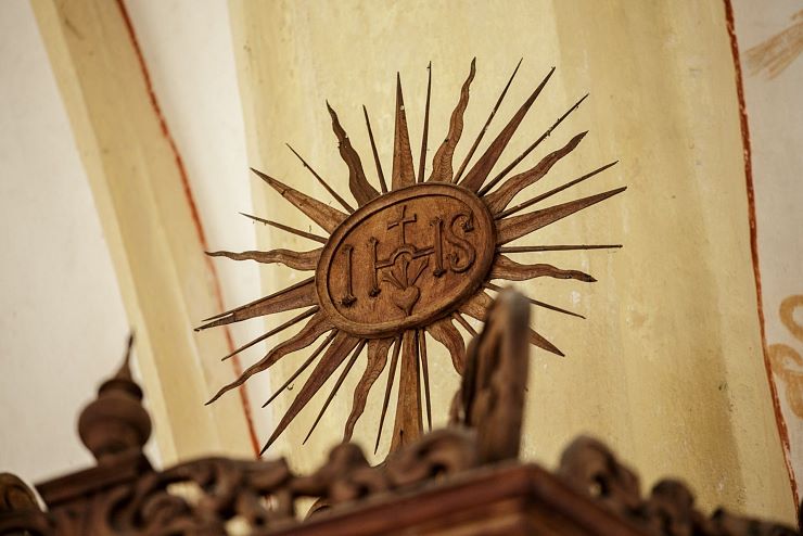 st_nikolaus_kirche_ebbs_copyright_sportalpen_marketing (7)