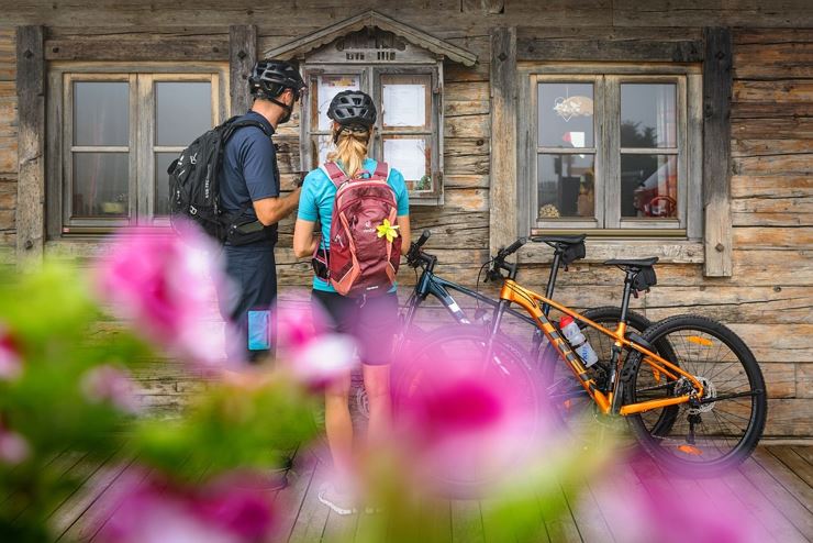 Kaiserweis Gastronomy & culture cycle route