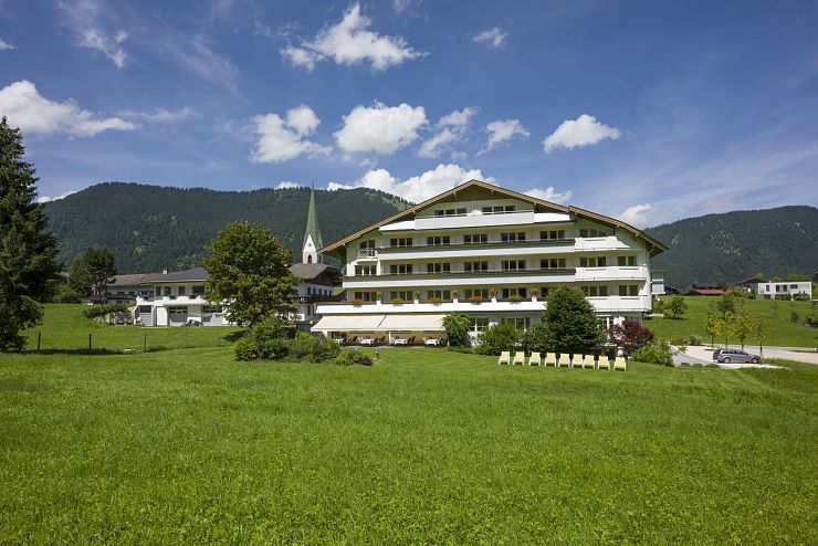 Hotel_Thierseerhof_Thiersee_Hinterthiersee_Aussen